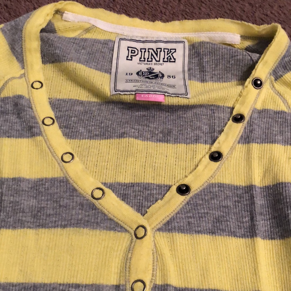 Victoria Secret Pink long sleeve ribbed top - Picture 5 of 5